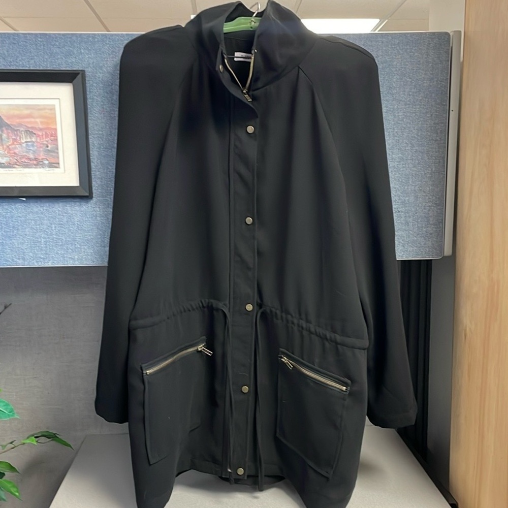 Lightweight black jacket